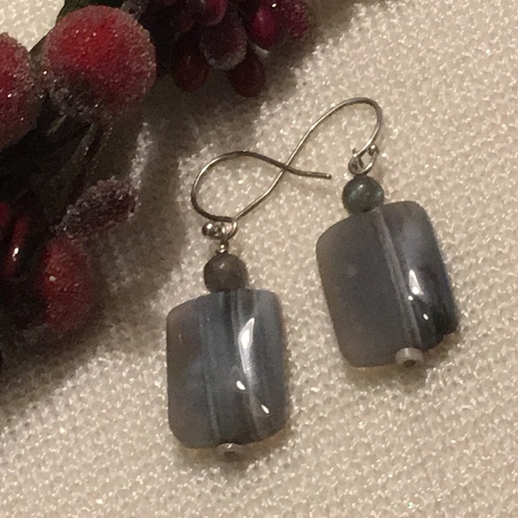 New natural grey agate earrings. - Picture 3 of 6